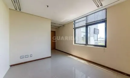 Sala comercial para alugar na Avenida Cristóvão Colombo, Floresta, Porto Alegre