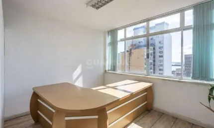 Sala comercial para alugar na Rua dos Andradas, Centro Histórico, Porto Alegre