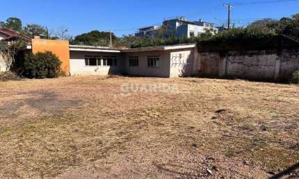 Casa residencial com 4 dormitórios, no bairro Partenon