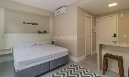 Loft/Stúdio mobiliado para alugar no bairro Cidade Baixa.