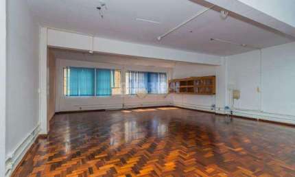 Sala comercial para alugar na Rua Vigário José Inácio, Centro Histórico, Porto Alegre