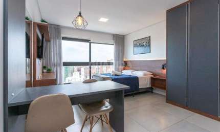 Apartamento estilo Stúdio , no bairro Petrópolis, com 1 vaga de garagem, andar alto!