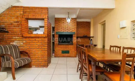 Casa com 4 quartos para alugar na Rua Amélia Teles, Petrópolis, Porto Alegre