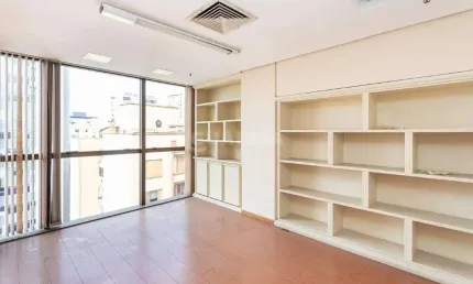 Sala comercial para alugar na Avenida Alberto Bins, Centro Histórico, Porto Alegre