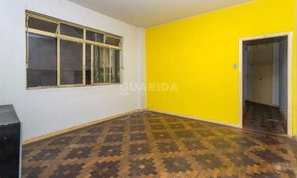 Apartamento de 03 dormitórios no bairro Centro Histórico.