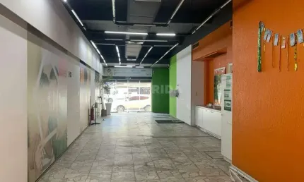 Ponto comercial para alugar na Avenida Júlio de Castilhos, Centro Histórico, Porto Alegre