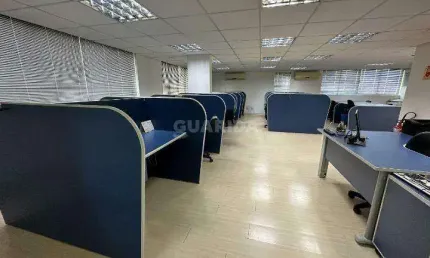 Prédio para alugar na Avenida Alberto Bins, Centro Histórico, Porto Alegre
