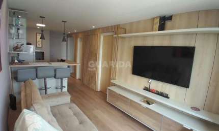 Apartamento mobiliado, com 1 dormitório suíte e 1 vaga de garagem, no bairro Santana