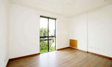 Sala comercial para alugar na Avenida Ceará, Navegantes, Porto Alegre