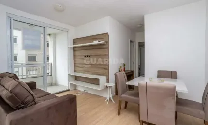 Apartamento semi mobiliado de 2 dormitórios e 1 vaga no bairro Humaitá!