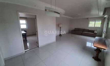 Cobertura de 3 dormitórios, sendo 1 suíte, no bairro do Bom Fim.