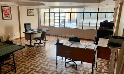 Sala comercial para alugar na Rua Uruguai, Centro Histórico, Porto Alegre