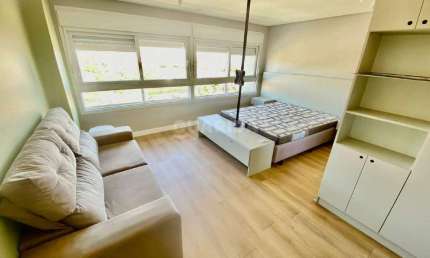 Apartamento estilo Loft com 1 vaga de garagem no bairro Central Park