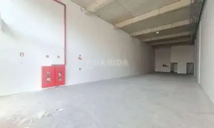 Ponto comercial para alugar na Avenida Assis Brasil, Passo da Areia, Porto Alegre