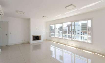 Apartamento 3 dormitórios sendo ambos suite, com 128m² , no bairro Menino Deus , com DUAS VAGAS COBERTAS!