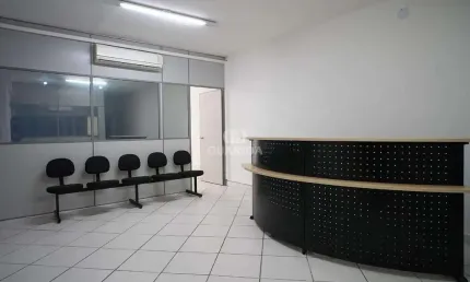 Prédio para alugar na Avenida Otávio Rocha, Centro Histórico, Porto Alegre