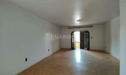 Casa Residencial/Sobrado para aluguel, 4 quartos, 1 suíte, 4 vagas, Cavalhada - Porto Alegre/RS