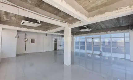 Conjunto/Sala Comercial para aluguel, 1 vaga, Petrópolis - Porto Alegre/RS