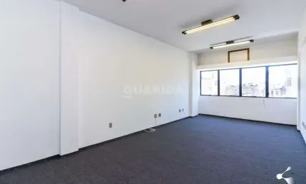 Sala comercial para alugar na Rua Felicíssimo de Azevedo, Auxiliadora, Porto Alegre
