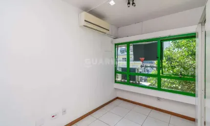 Conjunto Comercial com 3 salas no bairro Petrópolis