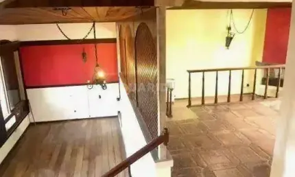 Casa Residencial com 3 dormitórios, sendo 1 suíte, e 3 vagas de garagem no bairro Cristal