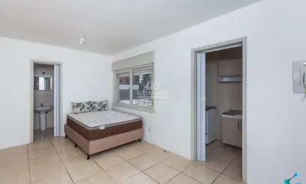 Apartamento JK/Kitnet para augar no bairro Menino Deus.