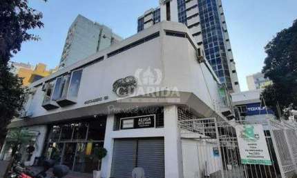 Exclusividade Guarida: Loja no Shopping 5º Avenida Center no bairro Moinhos de Vento. Imóvel com 34m² de área útil, 2º andar, piso porcelanato.