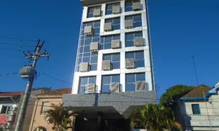 Conjunto/Sala comercial, 1 vaga, elevador e portaria, Menino Deus, Porto Alegre/RS