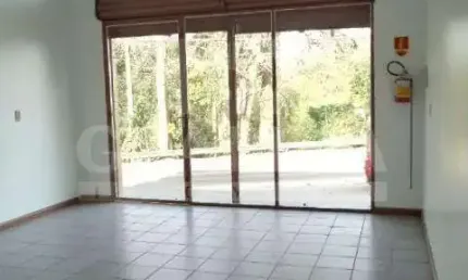 Loja/Ponto Comercial para aluguel, 5 vagas, Cavalhada - Porto Alegre/RS