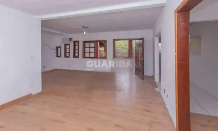 Casa Residencial/Sobrado para aluguel, 2 quartos, 1 vaga de garagem, bairro Hípica - Porto Alegre/RS