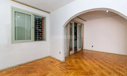 Apartamento com 3 dormitórios e 2 vagas de garagem no bairro Partenon!