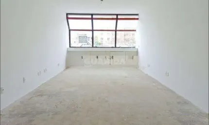 Sala comercial com 1 vaga de garagem no bairro petrópolis
