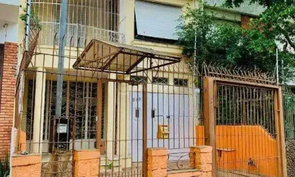 Casa comercial para alugar na Rua Miguel Tostes, Rio Branco, Porto Alegre