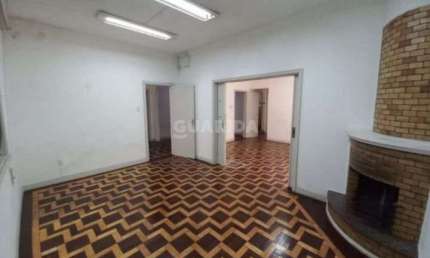 Casa comercial com 4 vagas de garagem no bairro Moinhos de Vento