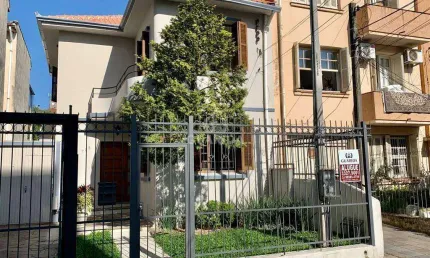 Exclusividade Guarida: Casa comercial no bairro Santana com SACADA.