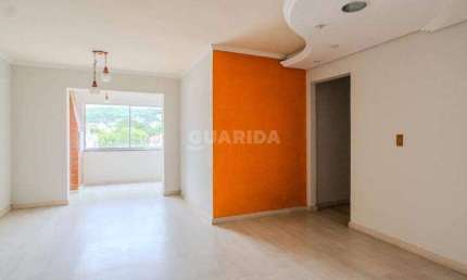 Cobertura com 3 dormitórios, sendo 1 suíte, para alugar no bairro Nonoai