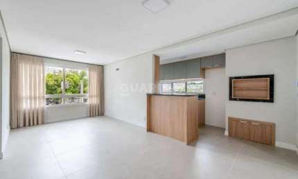Apartamento com 3 dormitórios no Jardim Europa! Conta com 2 vagas de garagem