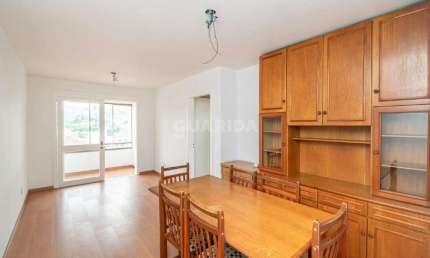 Apartamento semimobiliado com 2 dormitórios e 1 vaga de garagem no bairro Partenon - Porto Alegre/RS