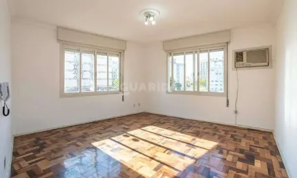 Apartamento com 2 dormitórios e 1 vaga de garagem no bairro Cidade Baixa - Porto Alegre/RS
