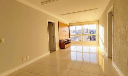 Apartamento com 3 dormitórios, sendo 1 suíte, no bairro Petrópolis - Porto Alegre/RS