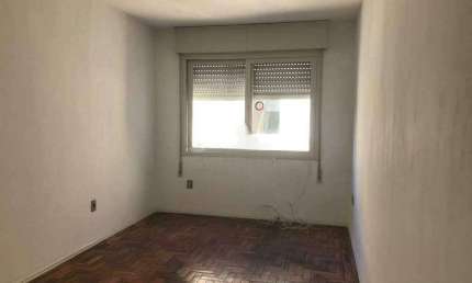 Apartamento com 1 dormitório no bairro Cidade Baixa.