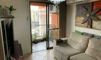 Apartamento mobiliado com 3 dormitórios, sendo 1 suíte, e 1 vaga de garagem no bairro Cristo Redentor