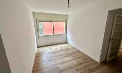 Apartamento com 2 quartos para alugar na Rua Castro Alves, Bom Fim, Porto Alegre