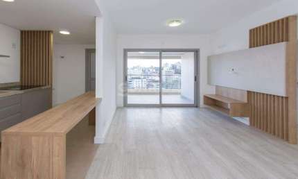 Apartamento com 2 suítes e vaga coberta no Petrópolis!