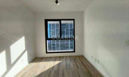 Apartamento com 1 dormitório e 1 vaga de garagem no bairro Central Park