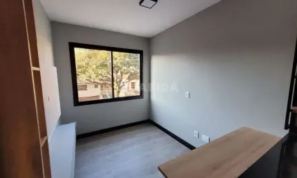 Apartamento semimobiliado com 1 dormitório no bairro Jardim Botânico