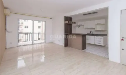 Apartamento com 3 dormitórios, sendo 1 suíte, e 1 vaga de garagem no bairro Tristeza