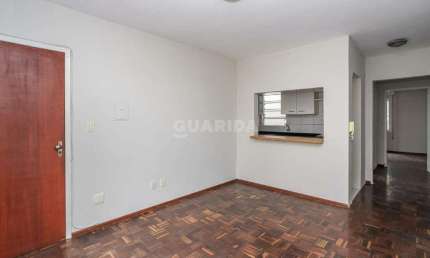 Apartamento de 1 dormitório com 1 vaga de garagem, no bairro Floresta - Porto Alegre/RS