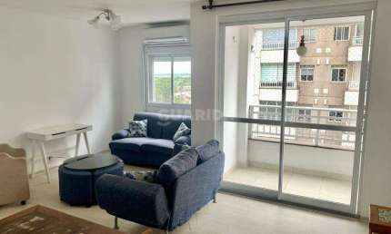Apartamento de 1 dormitório, com suíte no Bairro Humaitá.