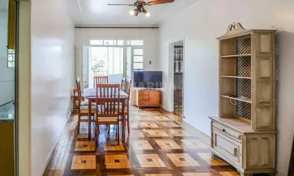 Apartamento mobiliado de 2 dormitórios no bairro Santana.